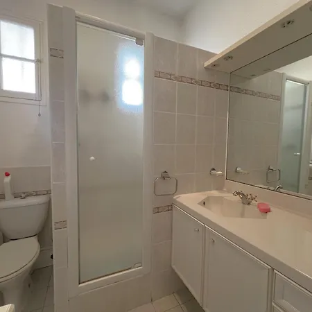 Villa Charmante Maison Aux Abatilles : 2 Chambres, Jardin Pres De La - Fr-1-474-290 *