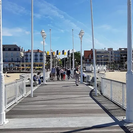 Charmante Maison Aux Abatilles : 2 Chambres, Jardin Pres De La - Fr-1-474-290 Arcachon