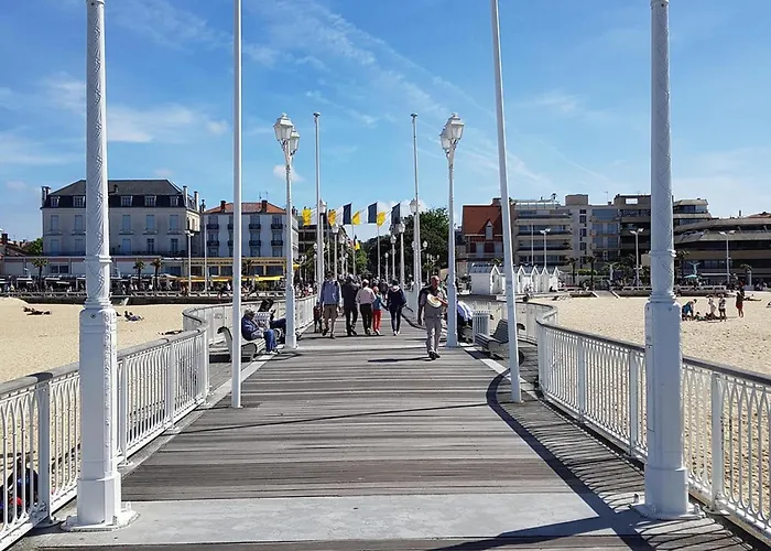 Charmante Maison Aux Abatilles : 2 Chambres, Jardin Pres De La - Fr-1-474-290 Arcachon